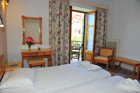 Amfitriti Hotel in Molyvos — foto 13