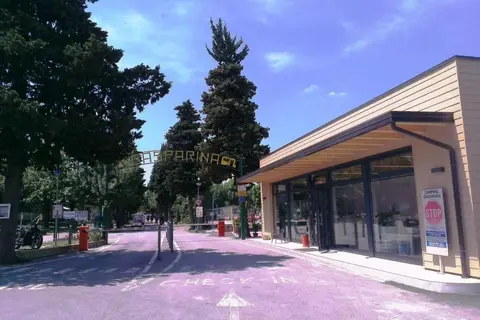 Baia Holiday Gasparina in Castelnuovo del Garda — foto 12
