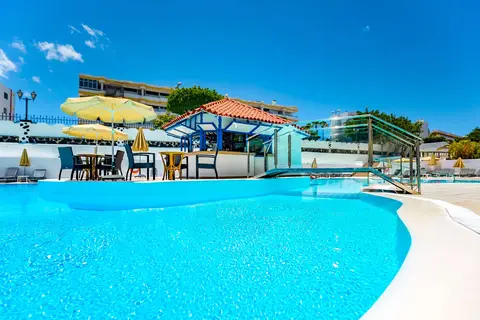Hotel Rey Carlos in Santa María de Guía de Gran Canaria — foto 2