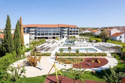 Molum in Sveti Filip i Jakov — foto 3