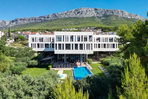 Hotel Salona Palace in Kostrena