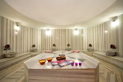 Royal Beach Club Hotel in Menderes — foto 11
