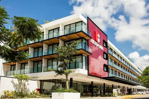 Fiesta Inn Playa Del Carmen in Playa del Carmen