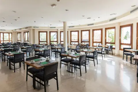 Hotel Plaza Las Matas in Las Rozas de Madrid — foto 2