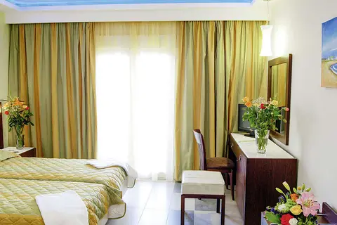 Majestic Hotel & Spa in Laganas — foto 4