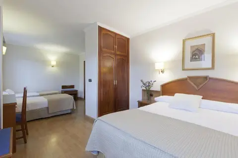 Porcel Alixares in Granada — foto 6