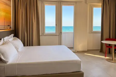 B&B HOTEL Pesaro Des Bains in Pesaro, foto 16