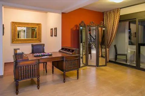 Thalassies Nouveau in Λιμενάρια — foto 23