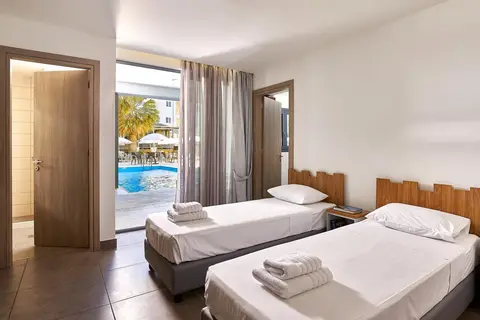 Pollis Hotel in Chersonissos — foto 25