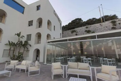 Est Hotel in Santa Cesarea Terme — foto 23