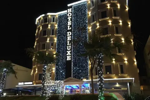 Hotel Deluxe in Tirana