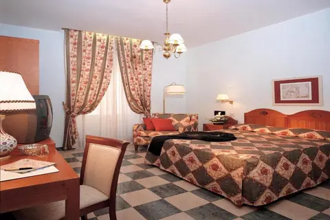 Aberdeen in Rome, foto 2