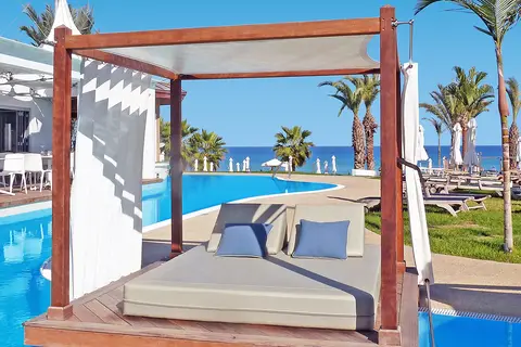 Sunrise Pearl Hotel & Spa in Παραλίμνι — foto 9