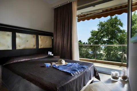4-You Apartments in Metamorfosis — foto 16