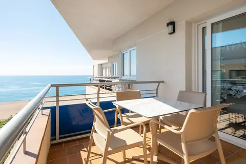 Aparthotel Tahiti Playa Suites in Pineda de Mar — foto 18