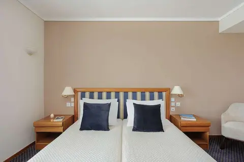Sun Beach Hotel in Αγία Τριάδα — foto 4