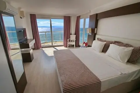 Arora Hotel in Kusadasi — foto 19