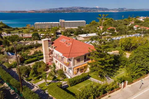 Lorenzo House Apartments in Λάσση — foto 23