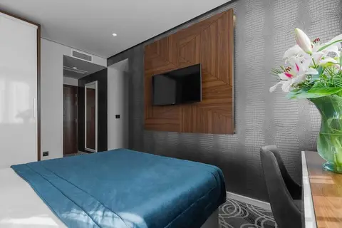Sky hotel in Belgrado — foto 3