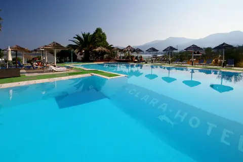 Clara Hotel in Πέτρα — foto 14