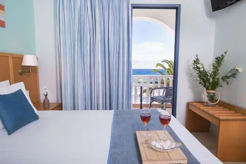 Sunshine Hotel in Thira Municipal Unit, foto 30