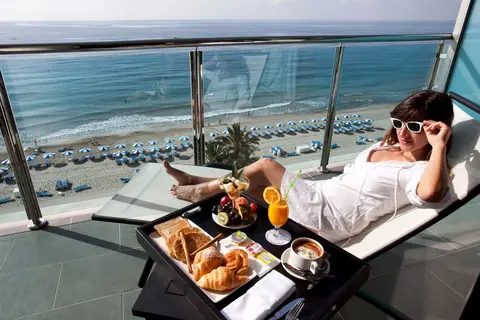 Hotel Allon Mediterrania in Málaga — foto 16