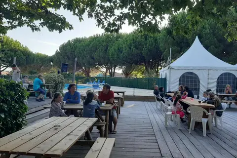 Camping Bassin D Arcachon in Chenal du Teychan — foto 2