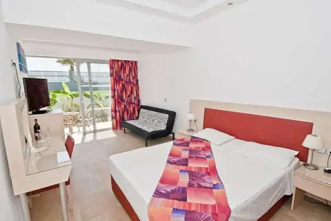 Kolymbia Bay Art Hotel in Κολύμπια — foto 3