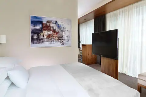 DoubleTree by Hilton Hotel Zagreb in Zagreb — foto 25
