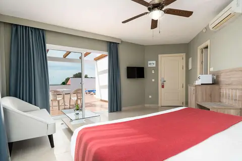 Hotel Los Arcos Nerja in Nerja — foto 21