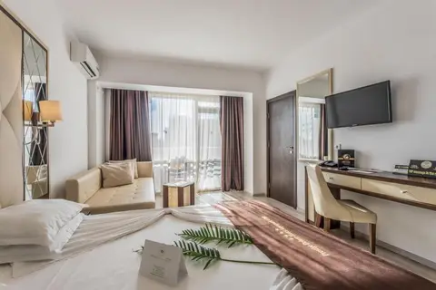 Prestige Deluxe Hotel Aquapark Club in СПА център Ривиера Бийч — foto 15