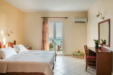 Eagle's Nest in Λουρδάτα — foto 7