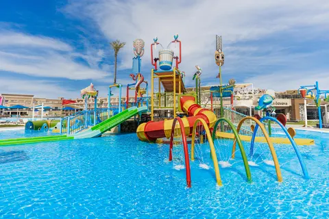 THE V Luxury Resort Sahl Hasheesh in The V Luxury Resort Sahl Hasheesh — foto 3