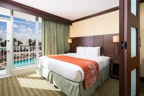 Newport Beachside Resort in Sunny Isles Beach — foto 8