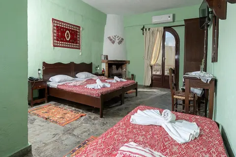 Arolithos Traditional Cretan Village in Georgioupolis — foto 19