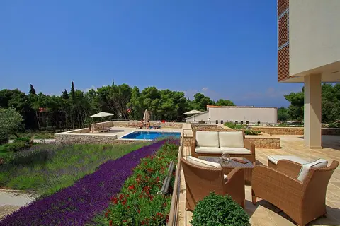 Aminess Vival Velaris Resort in Supetar — foto 6