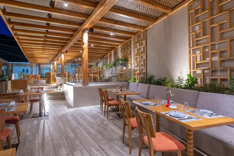 Cactus Beach Hotel & Bungalows in Stalis Super Market, foto 8