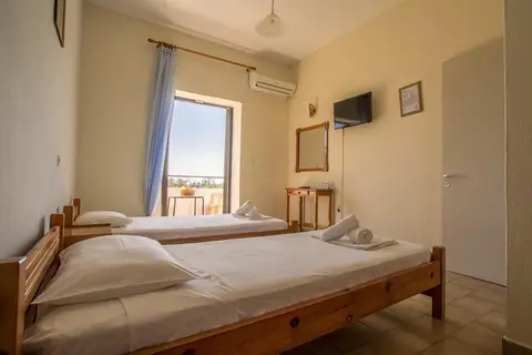 Aggeliki Apartments in Dassia Ski Club: Parasailing Water Sports in Corfu, foto 8