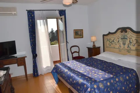 Hotel Arathena Rocks in Giardini-Naxos — foto 2