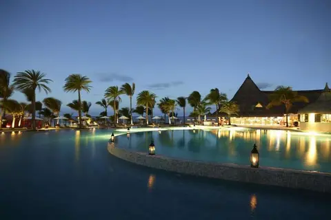 LUX Belle Mare in Quatre Cocos VCA — foto 29
