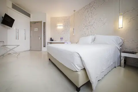For You Hotel in Cernusco Sul Naviglio, foto 19