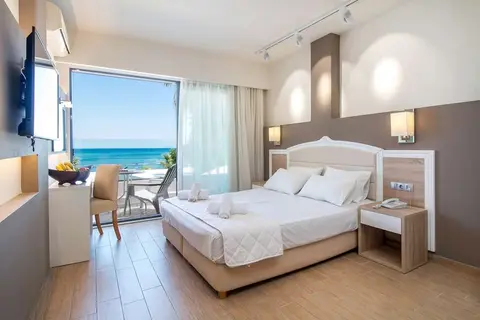 Lido Star Hotel in Φαληράκι — foto 2