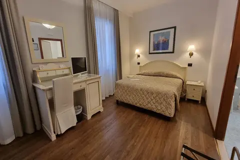 Hotel Carlton Capri in Venetië — foto 6