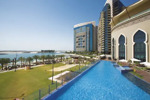 Bab Al Qasr in Abu Dhabi — foto 2