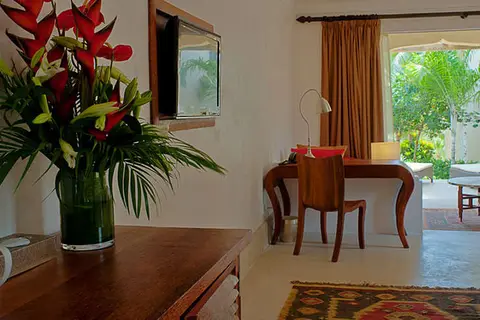 Swahili Beach Resort in Gombato Bongwe ward — foto 24