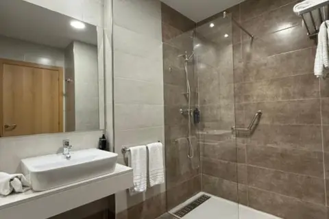 Hotel Balneario De Graena in Cortes Y Graena — foto 16