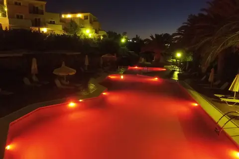Sun Rise Resort Hotel in Μόλυβος — foto 25