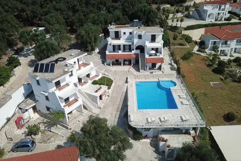 Fly & Go Yiannis Appartementen in Barbati — foto 26