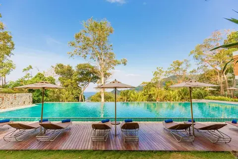 Wyndham Grand Phuket Kalim Bay in กมลา — foto 12