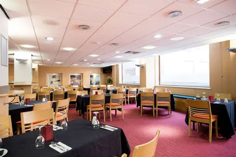 Pendulum Hotel in Manchester — foto 3